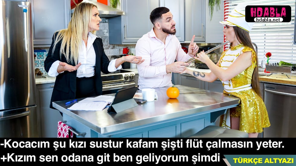 Üvey kızım flüt çalıp kafamı şişirdi Sussun diye ağzına verdim